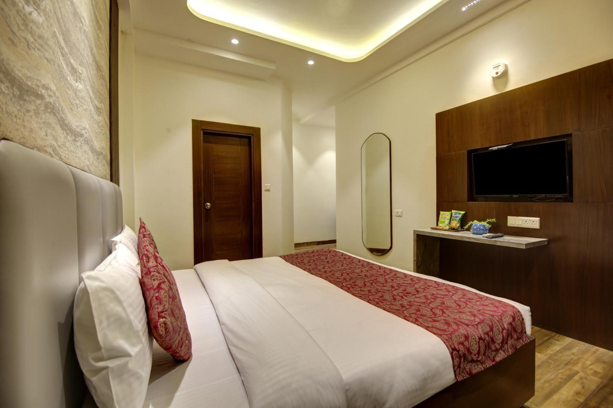 Hotel Kashish Plaza - 5 Mins From Metro Station Delhi  Exterior foto