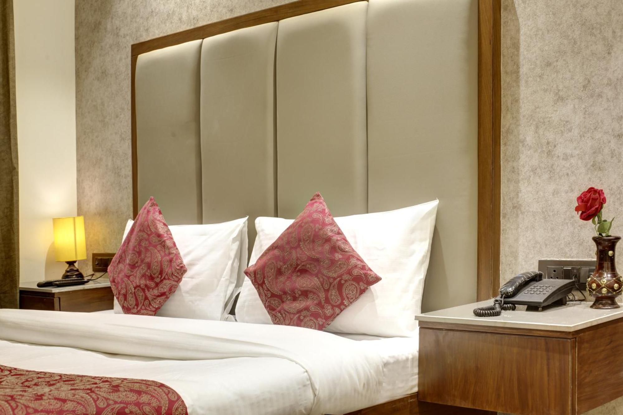 Hotel Kashish Plaza - 5 Mins From Metro Station Delhi  Exterior foto