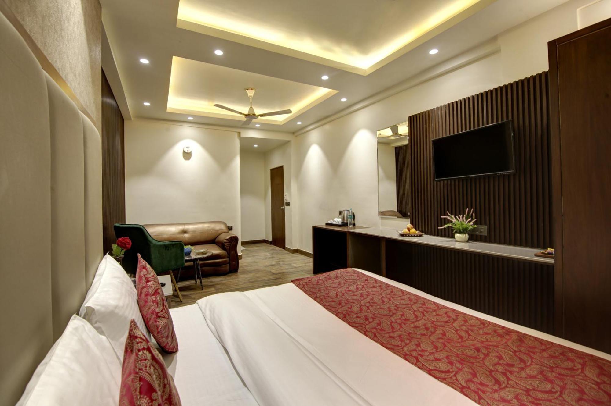 Hotel Kashish Plaza - 5 Mins From Metro Station Delhi  Exterior foto