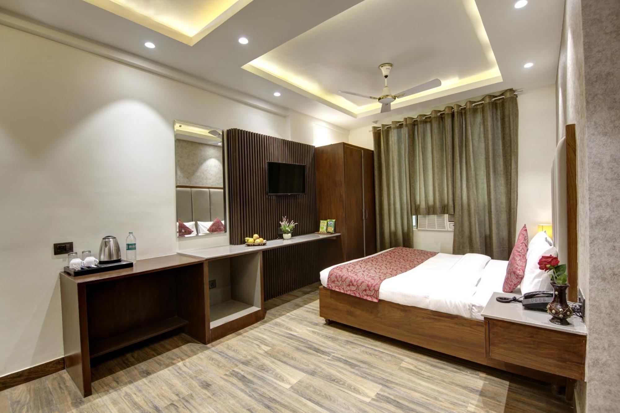 Hotel Kashish Plaza - 5 Mins From Metro Station Delhi  Exterior foto