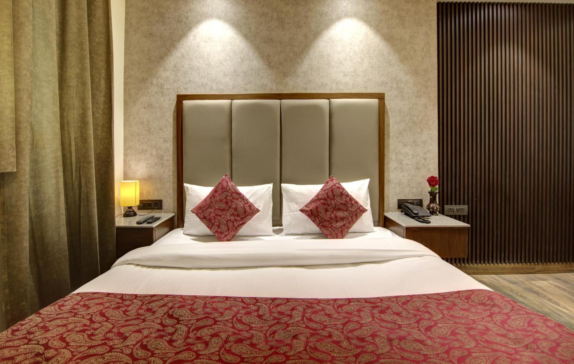 Hotel Kashish Plaza - 5 Mins From Metro Station Delhi  Exterior foto