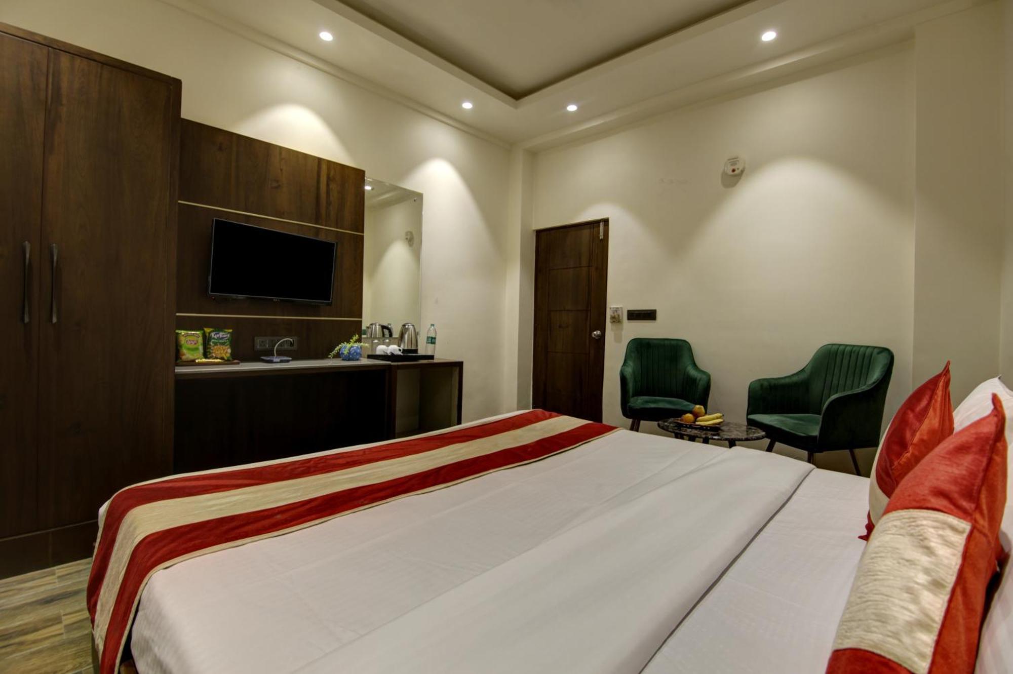 Hotel Kashish Plaza - 5 Mins From Metro Station Delhi  Exterior foto