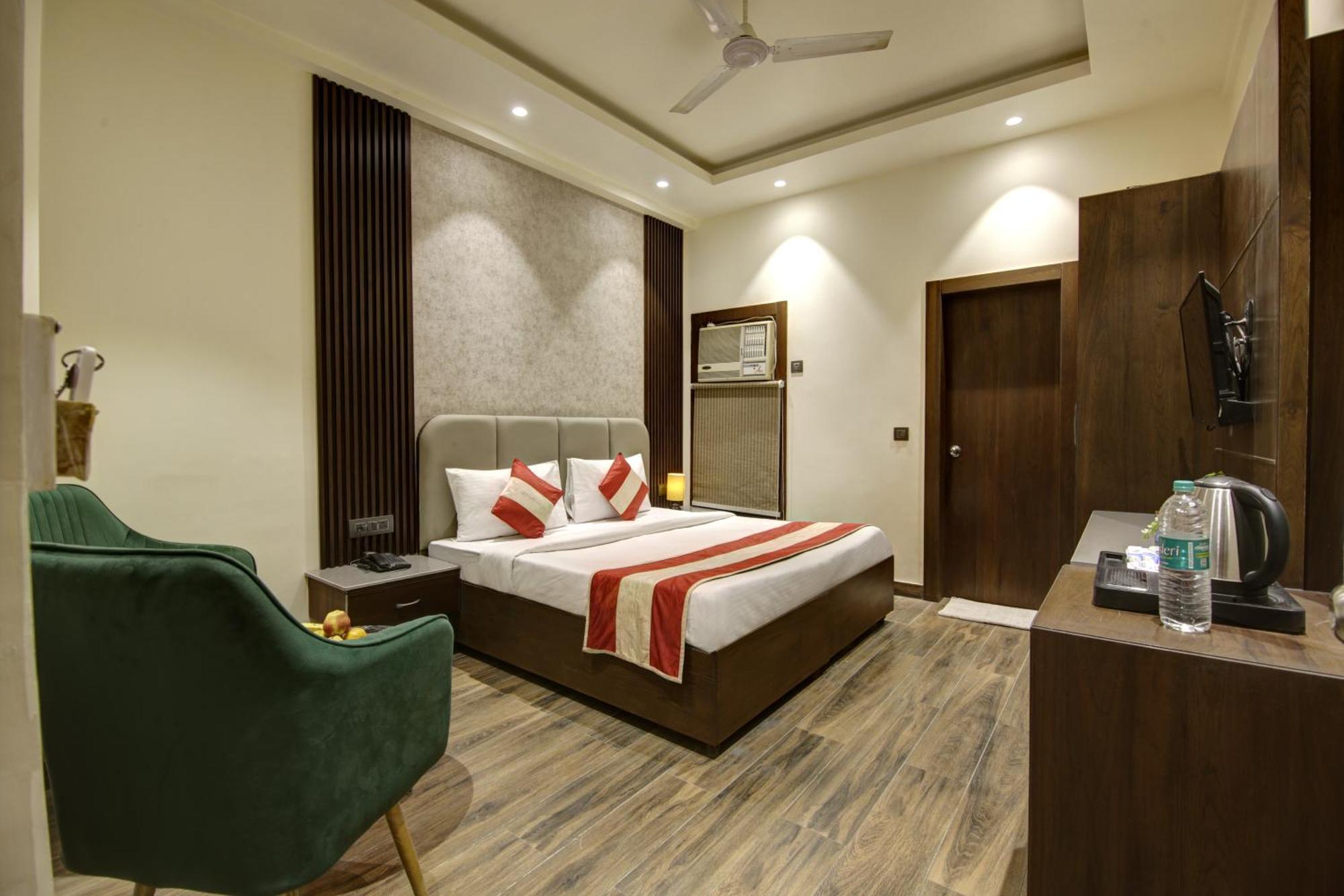 Hotel Kashish Plaza - 5 Mins From Metro Station Delhi  Exterior foto